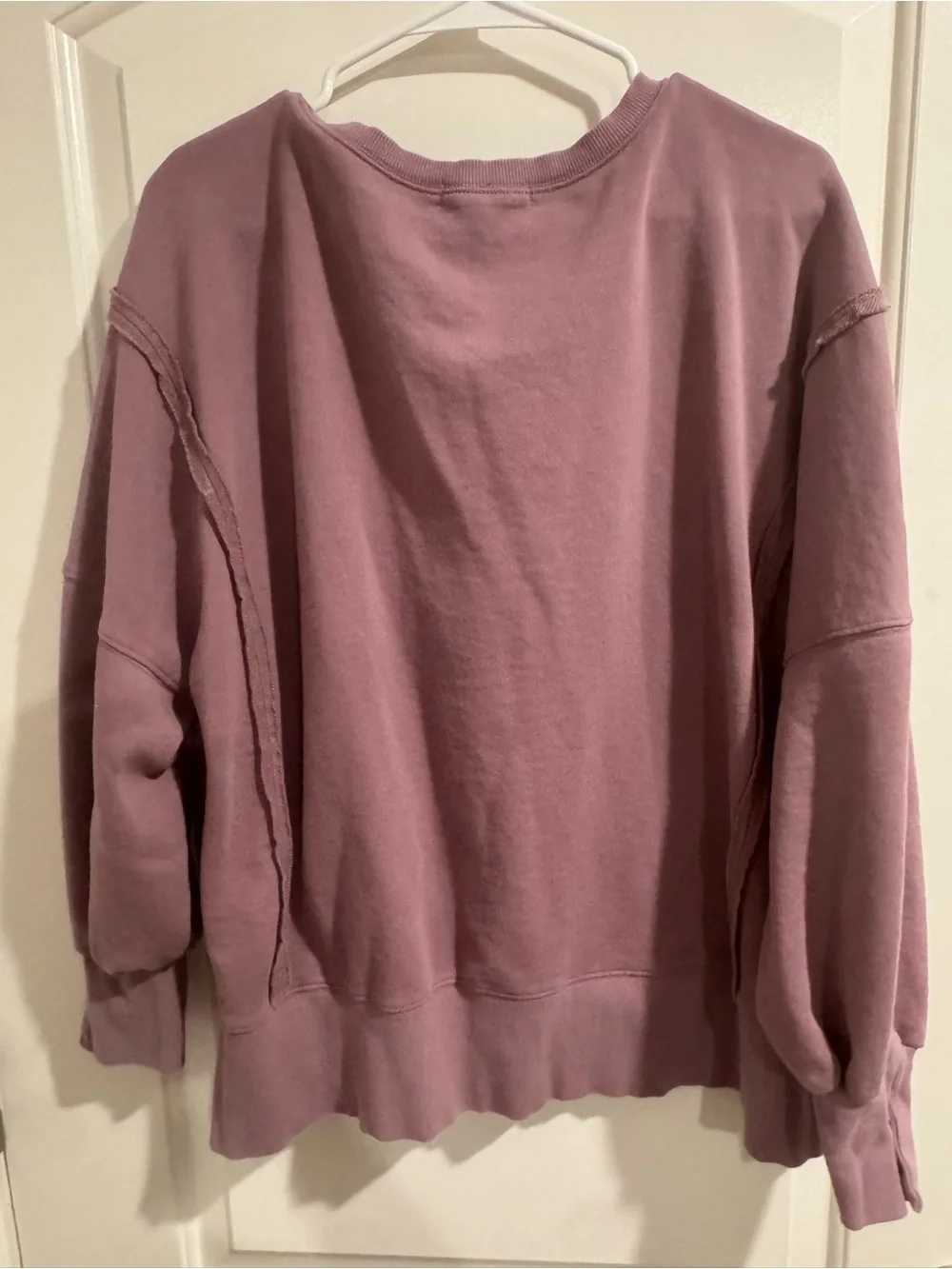 Relaxed Crewneck Sweatshirt in Mauve
